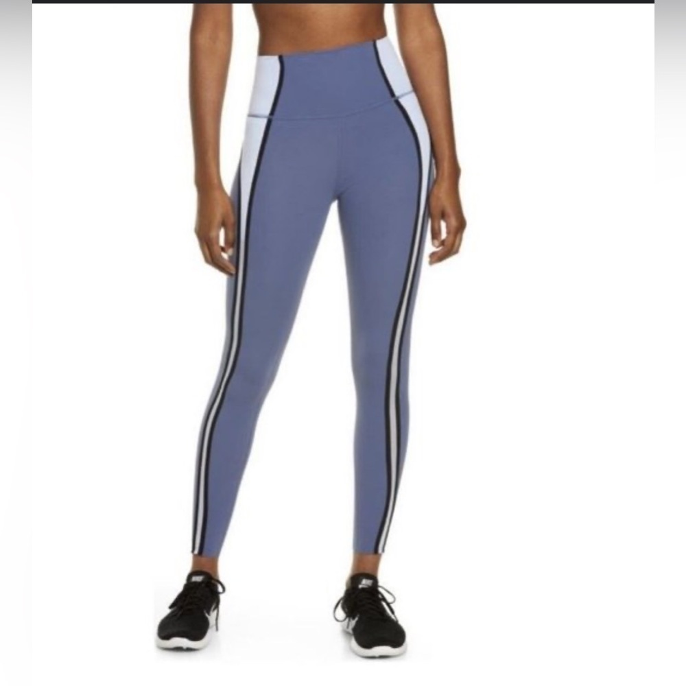 Nike Womens Yoga Luxe Dri-Fit High-Rise 7/8 Tight blue